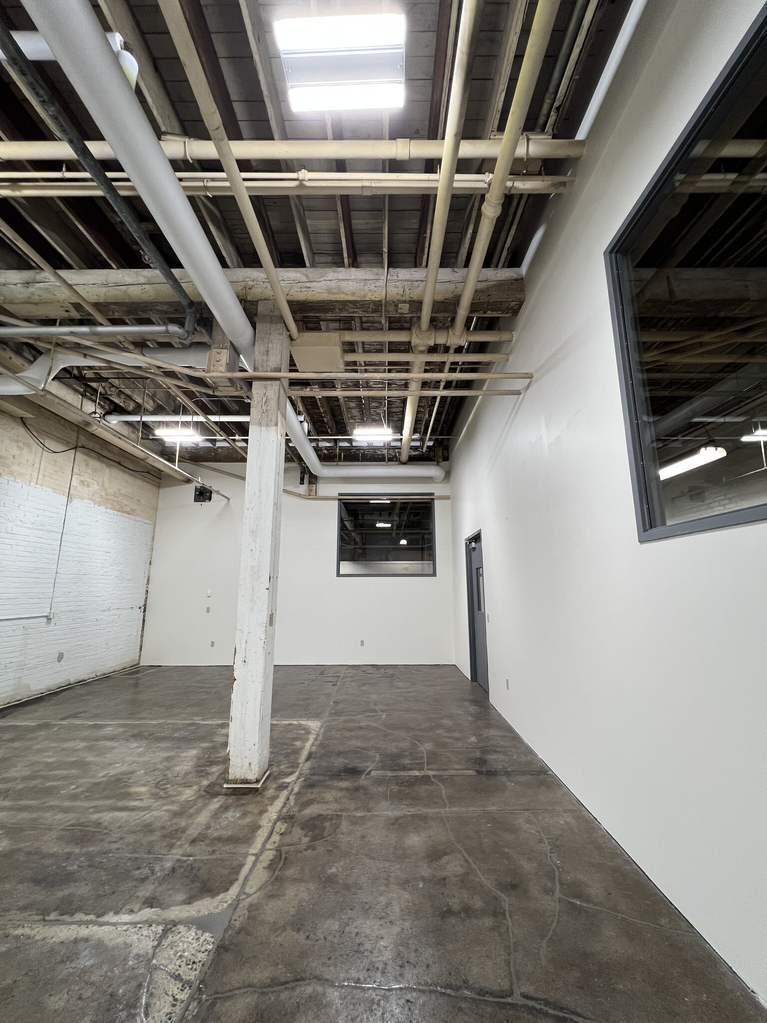 1618-1620 Central Ave NE, Minneapolis, MN à louer Photo intérieure– Image 1 sur 3