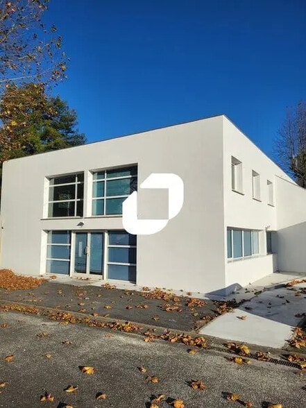 Bureau dans Mérignac à vendre - Photo de l’immeuble – Image 3 sur 17