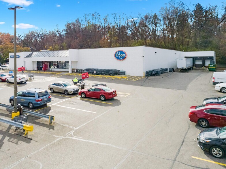 1555 Wayne Ave, Dayton, OH à vendre - Photo de l’immeuble – Image 3 sur 7