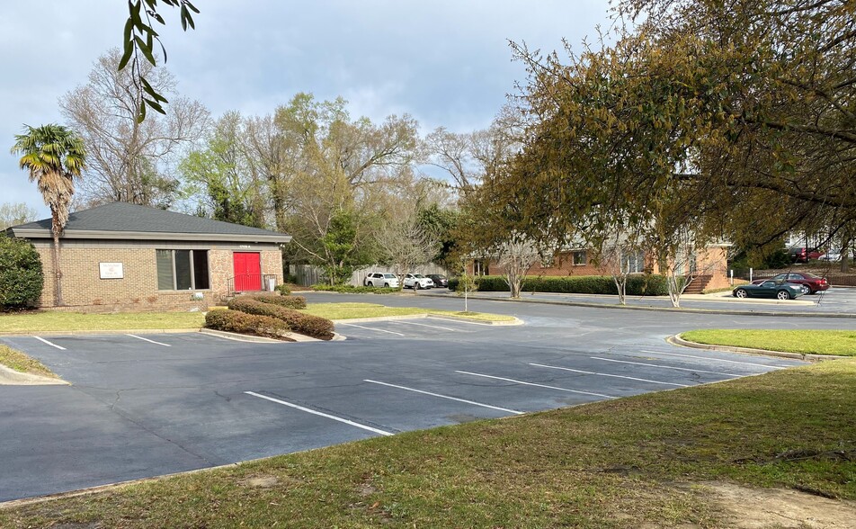 1709 Devonshire Dr, Columbia, SC à louer - Photo de l’immeuble – Image 2 sur 2