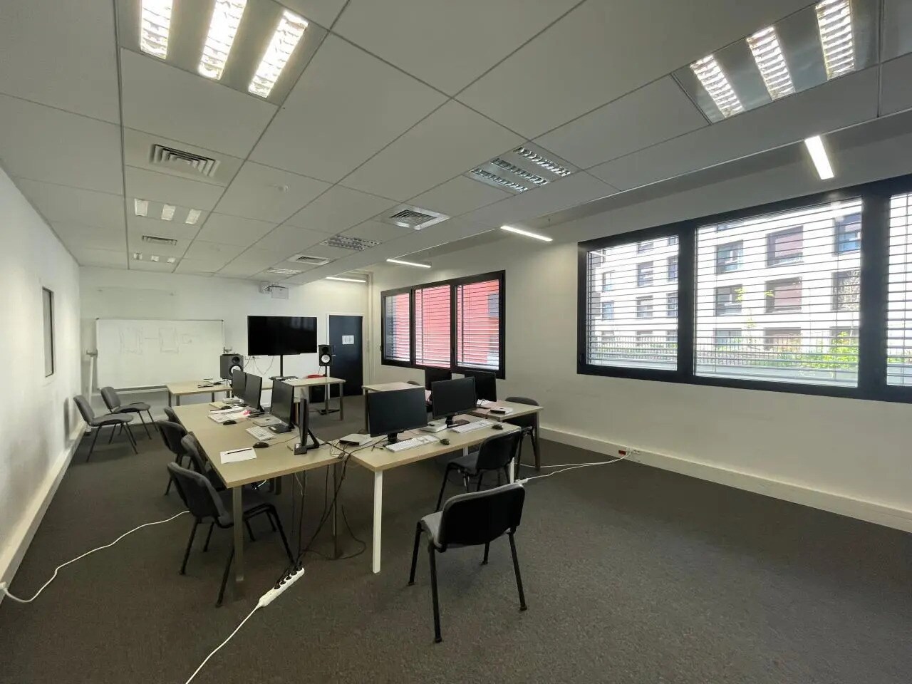 Bureau dans Bordeaux à louer Photo intérieure– Image 1 sur 15