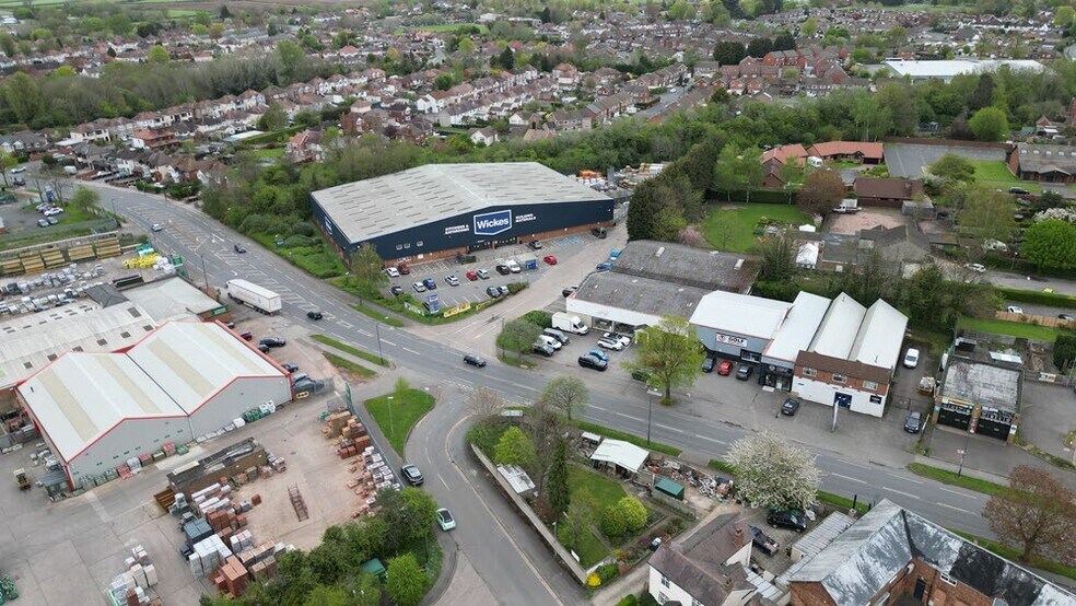 Weddington Rd, Nuneaton à louer - Photo de l’immeuble – Image 2 sur 2