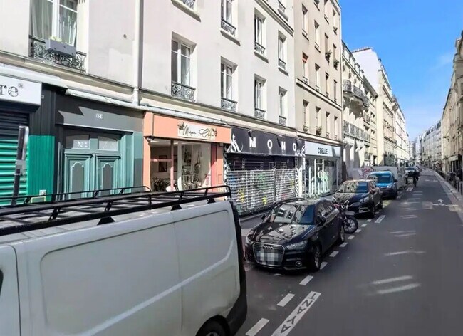 Plus de détails pour Local commercial à louer