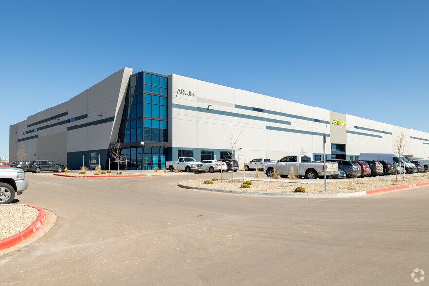 875 Vapor Trl, Colorado Springs, CO à louer - Photo principale – Image 1 sur 4