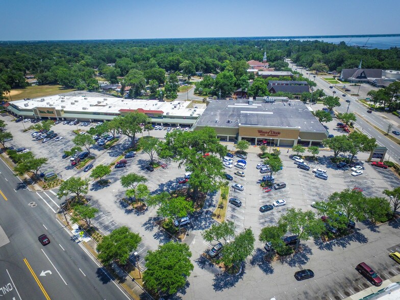 6010-6030 San Jose Blvd, Jacksonville, FL à louer - Photo de l’immeuble – Image 2 sur 4