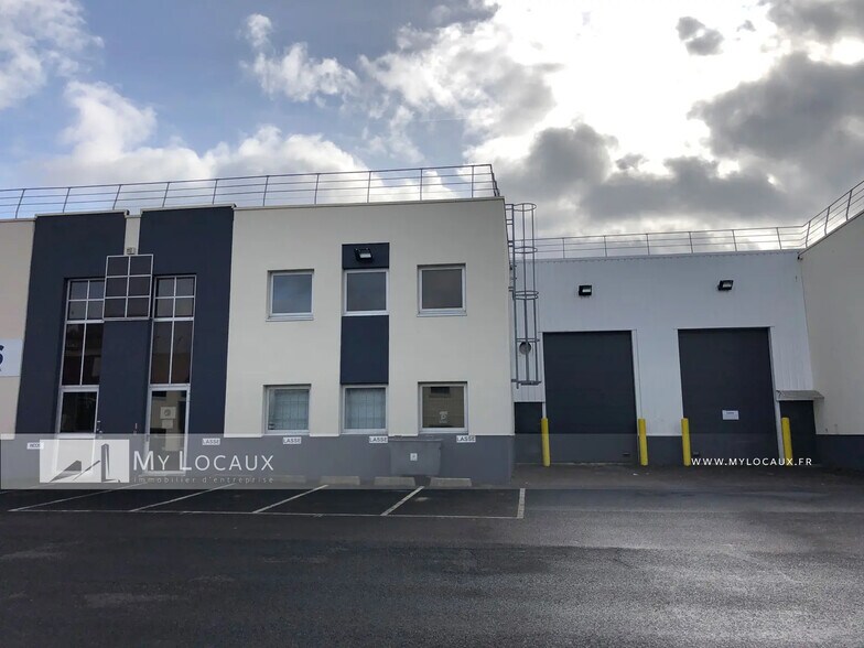 Industriel/Logistique dans Gennevilliers à louer - Photo de l’immeuble – Image 1 sur 6