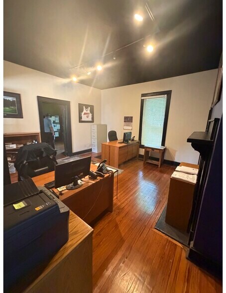 2818 N Davidson St, Charlotte, NC à louer - Photo de l’immeuble – Image 2 sur 8