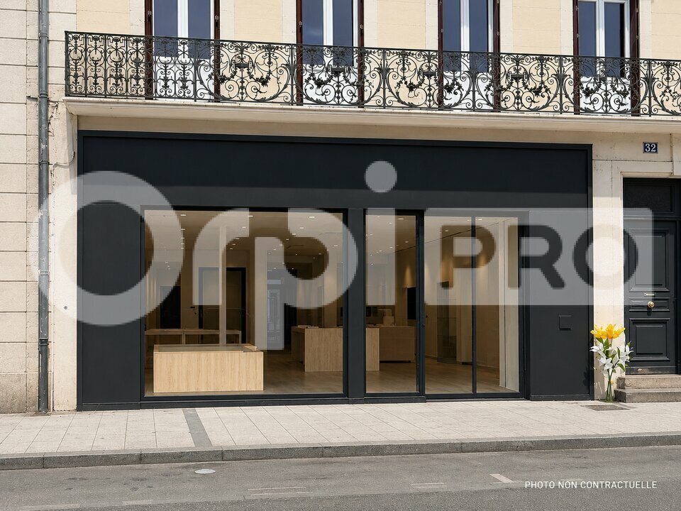 Local commercial dans Montluçon à vendre Photo de l’immeuble– Image 1 sur 2