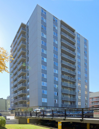 Plus de détails pour 10160 116th St NW, Edmonton, AB - Bureau à louer