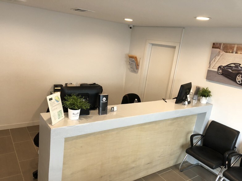 2219 Colby Ave, Los Angeles, CA à vendre - Photo intérieure – Image 3 sur 12