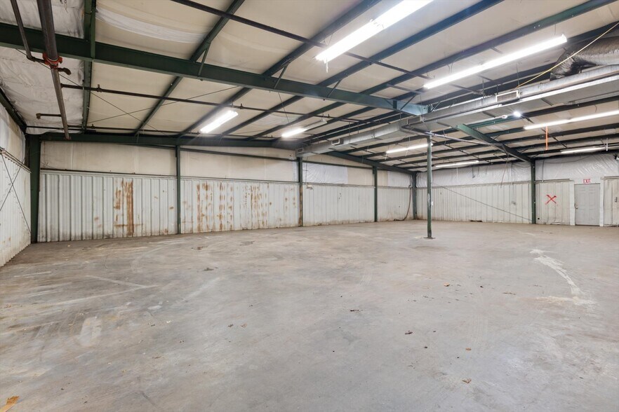 1811-1813 Old Estill Springs Rd, Tullahoma, TN à louer - Photo de l’immeuble – Image 2 sur 62