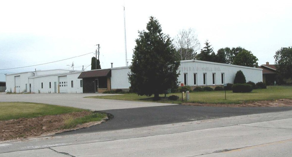 Denmark Industrial Campus portefeuille de 2 biens à vendre sur LoopNet.fr - Photo principale – Image 2 sur 7