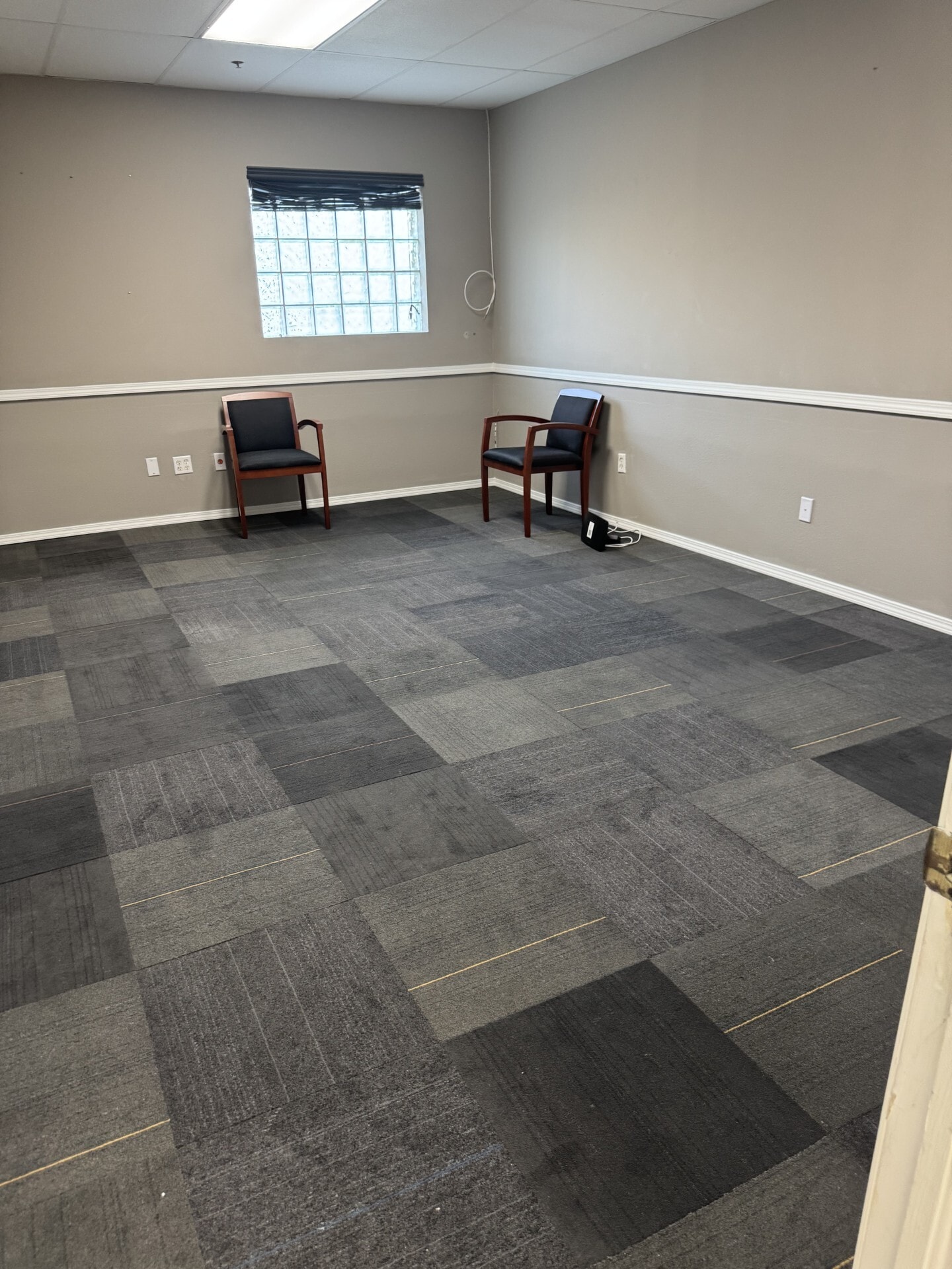 110 Athens St, Tarpon Springs, FL à louer Photo intérieure– Image 1 sur 1