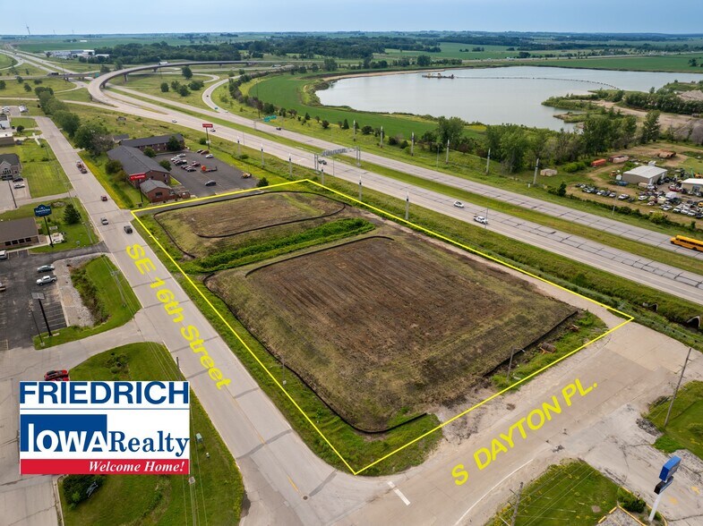 2400 SE 16th St, Ames, IA à vendre - Aérien – Image 2 sur 2