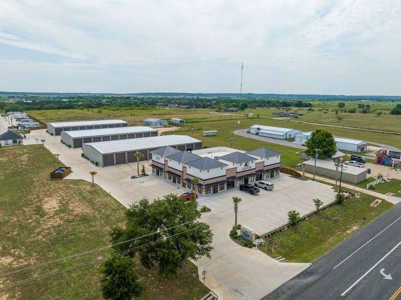 5536 FM 933 #101, Whitney, TX à louer - Photo de l’immeuble – Image 3 sur 23
