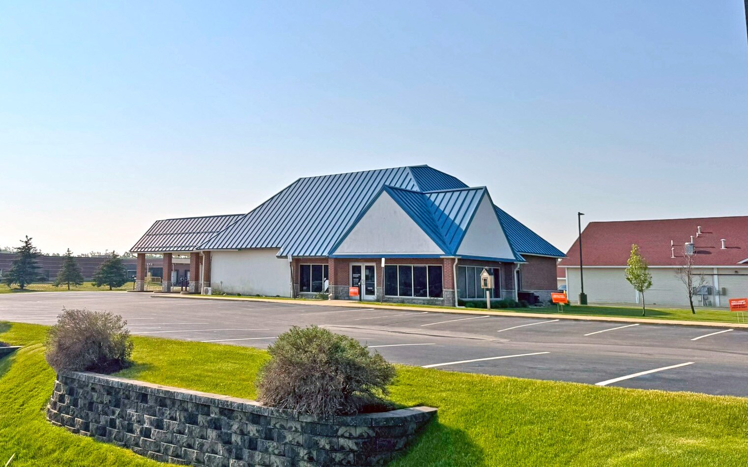 333 W Commerce Blvd, Gaylord, MI à vendre Photo principale– Image 1 sur 8