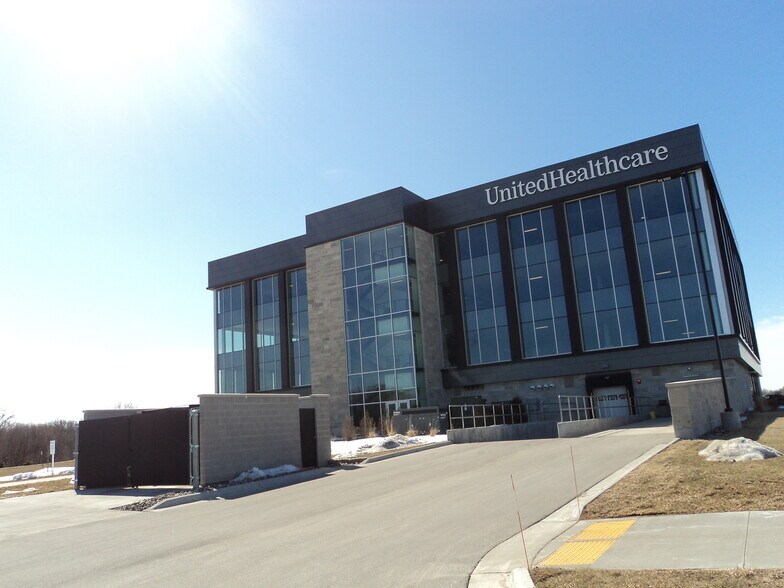 2020 Innovation Ct, De Pere, WI à louer - Photo de l’immeuble – Image 2 sur 49