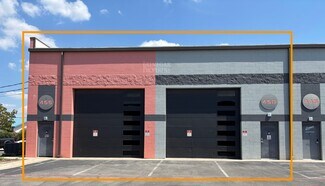 Plus de détails pour 2100 Double Creek Dr, Round Rock, TX - Industriel/Logistique à vendre