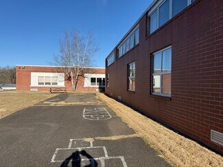 Plus de détails pour 635 Sutton Creek Rd, Harding, PA - Spécialisé à vendre