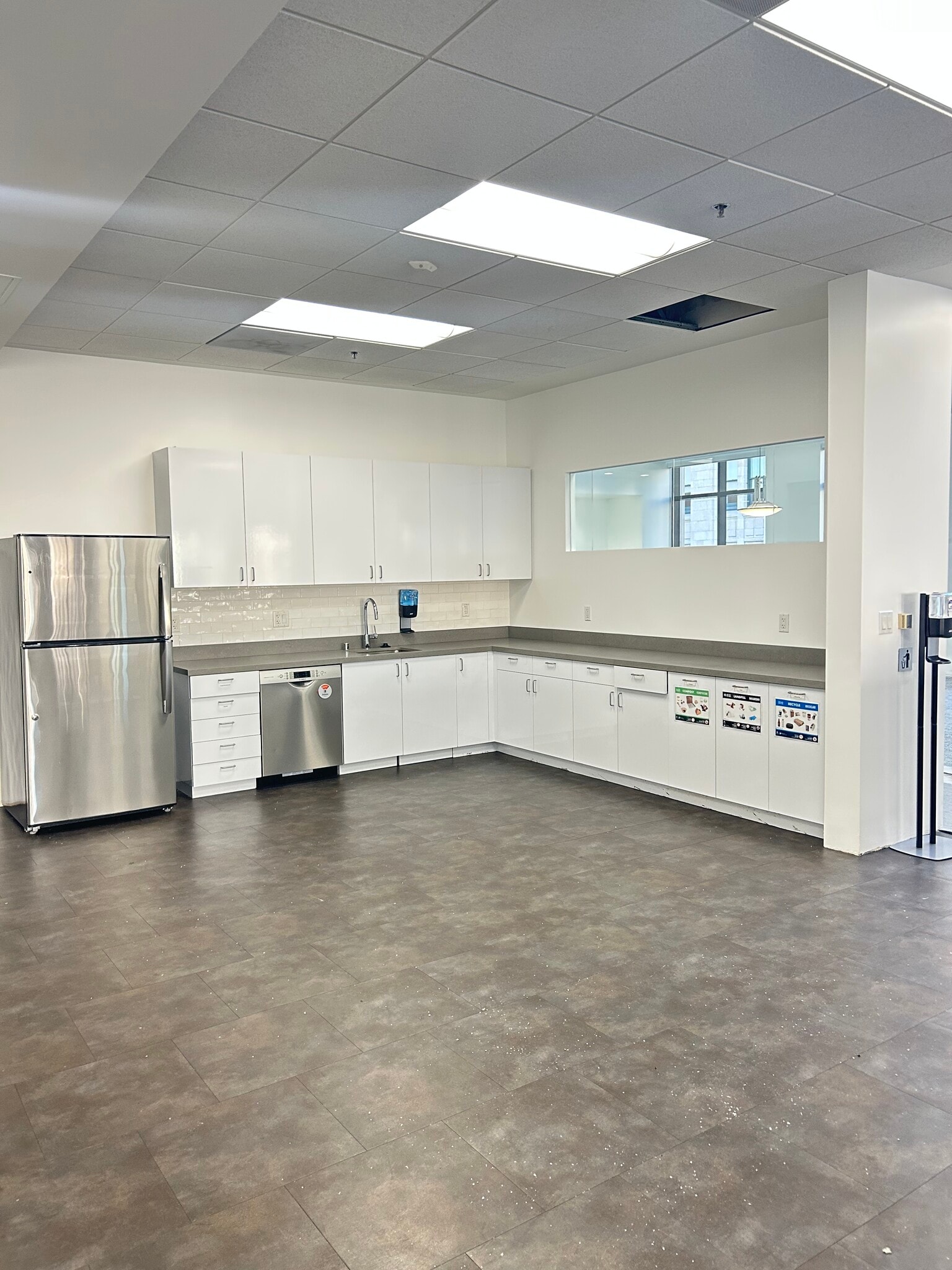 250 Montgomery St, San Francisco, CA à louer Photo intérieure– Image 1 sur 5