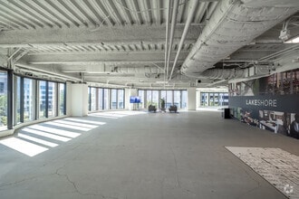18101 Von Karman Ave, Irvine, CA à louer Numérisation 3D Matterport– Image 1 sur 9