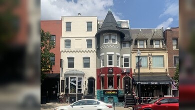 2439 18th St NW, Washington, DC à louer Photo de l’immeuble– Image 1 sur 5