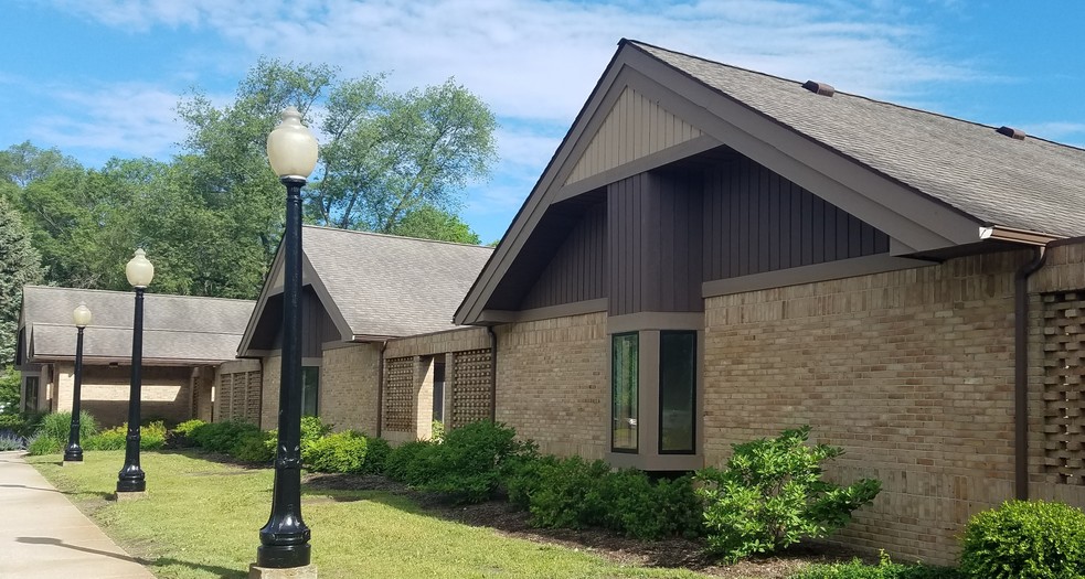 3200 W Liberty Rd, Ann Arbor, MI à louer - Photo de l’immeuble – Image 3 sur 5
