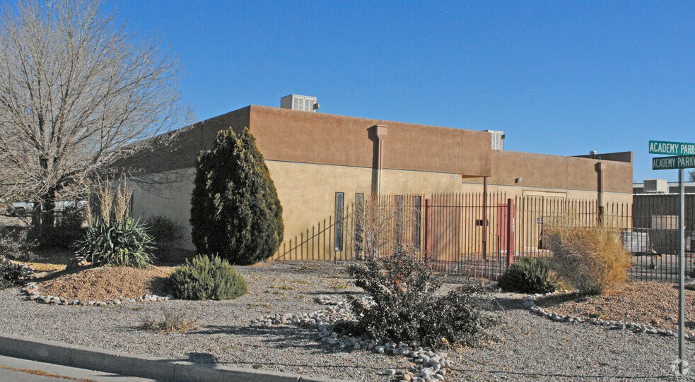 3800 S Academy Parkway South NE, Albuquerque, NM à louer - Photo de l’immeuble – Image 2 sur 5