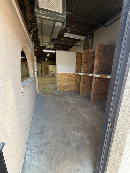 5905-5923 N Nevada Ave, Colorado Springs, CO à louer - Photo de l’immeuble – Image 3 sur 5
