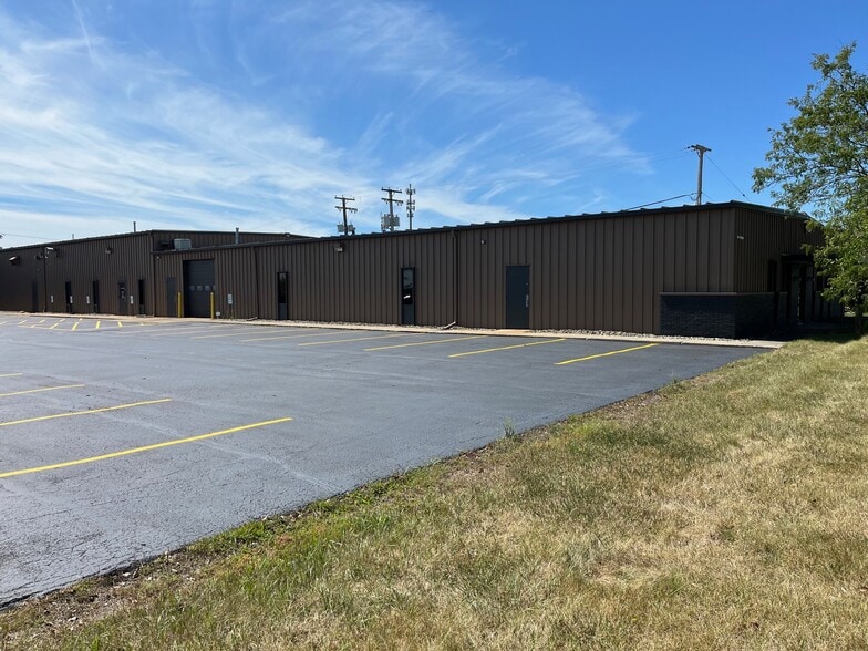 6319 Discount Dr, Fort Wayne, IN à louer - Photo principale – Image 3 sur 6