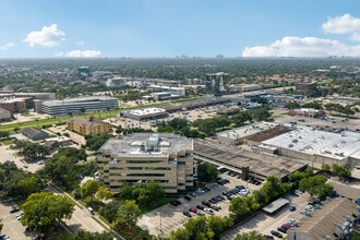 2825 Wilcrest Dr, Houston, TX - Vue aérienne  vue de carte - Image1