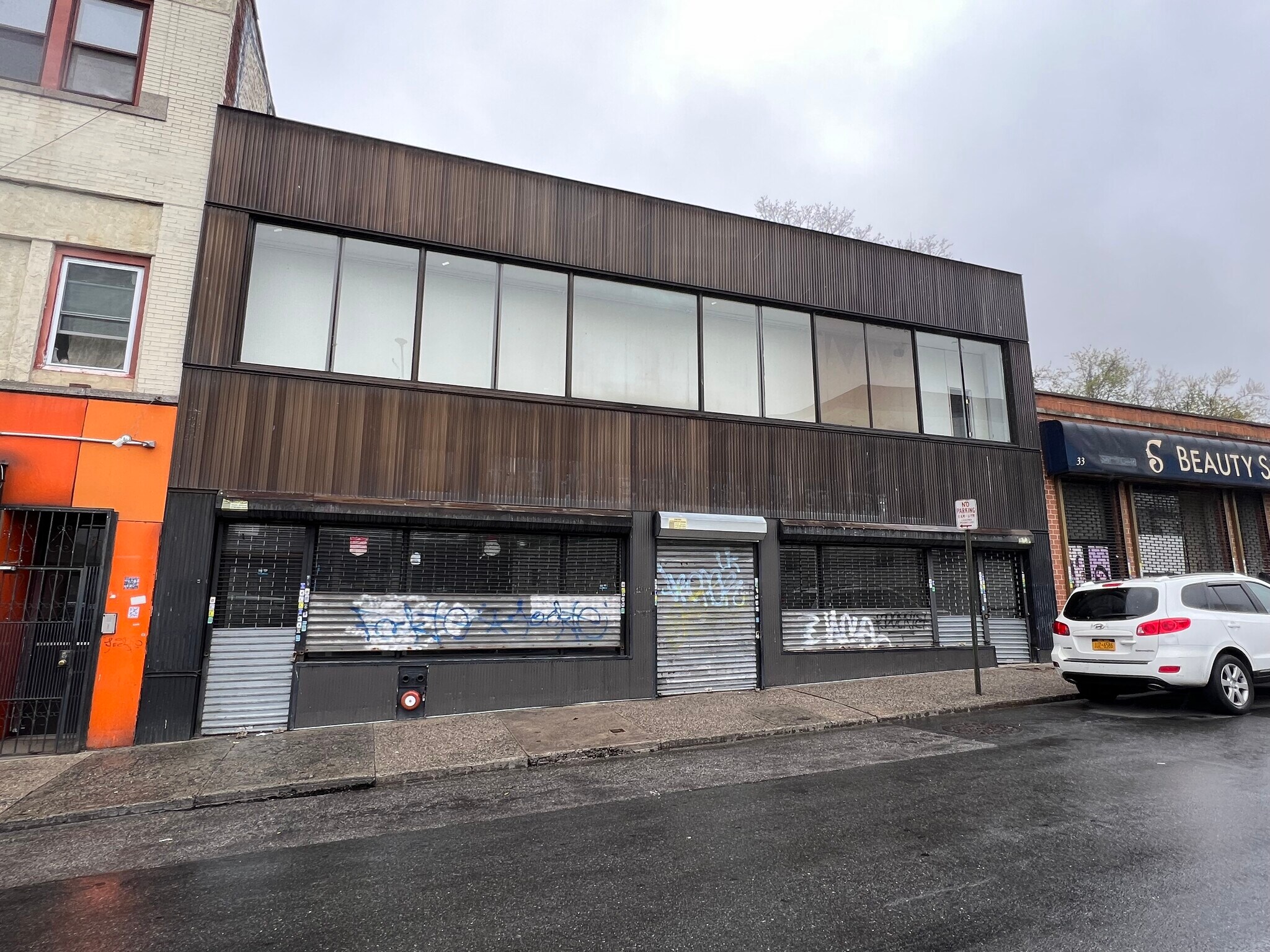 29-31 Palisade Ave, Yonkers, NY à vendre Photo de l’immeuble– Image 1 sur 9
