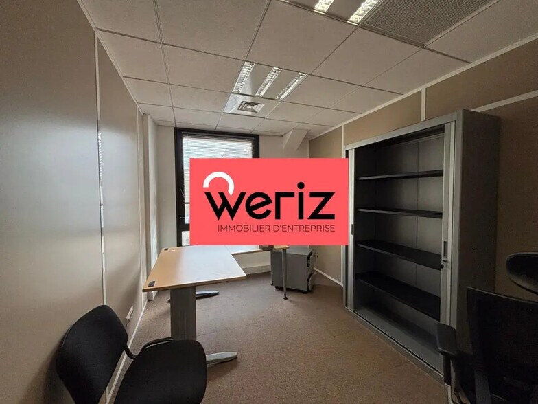 Bureau dans Marseille à louer - Photo de l’immeuble – Image 3 sur 12