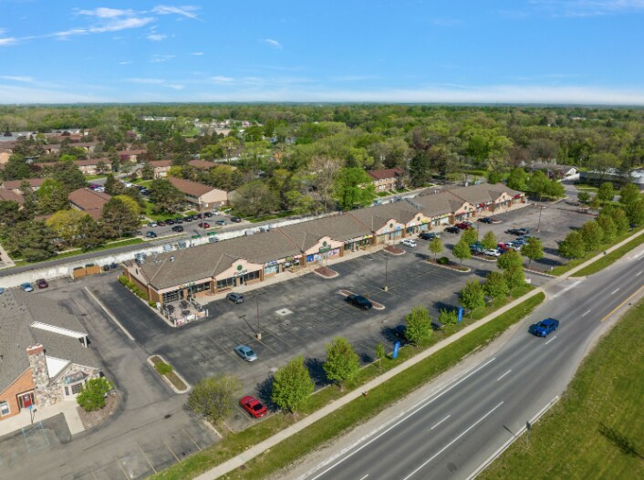 45537-45581 Mound Rd, Shelby Township, MI à louer - Photo de l’immeuble – Image 2 sur 3
