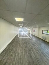 Industriel/Logistique dans Orly à vendre Photo intérieure– Image 2 sur 9