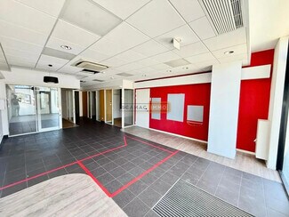 Plus de détails pour Local commercial à louer