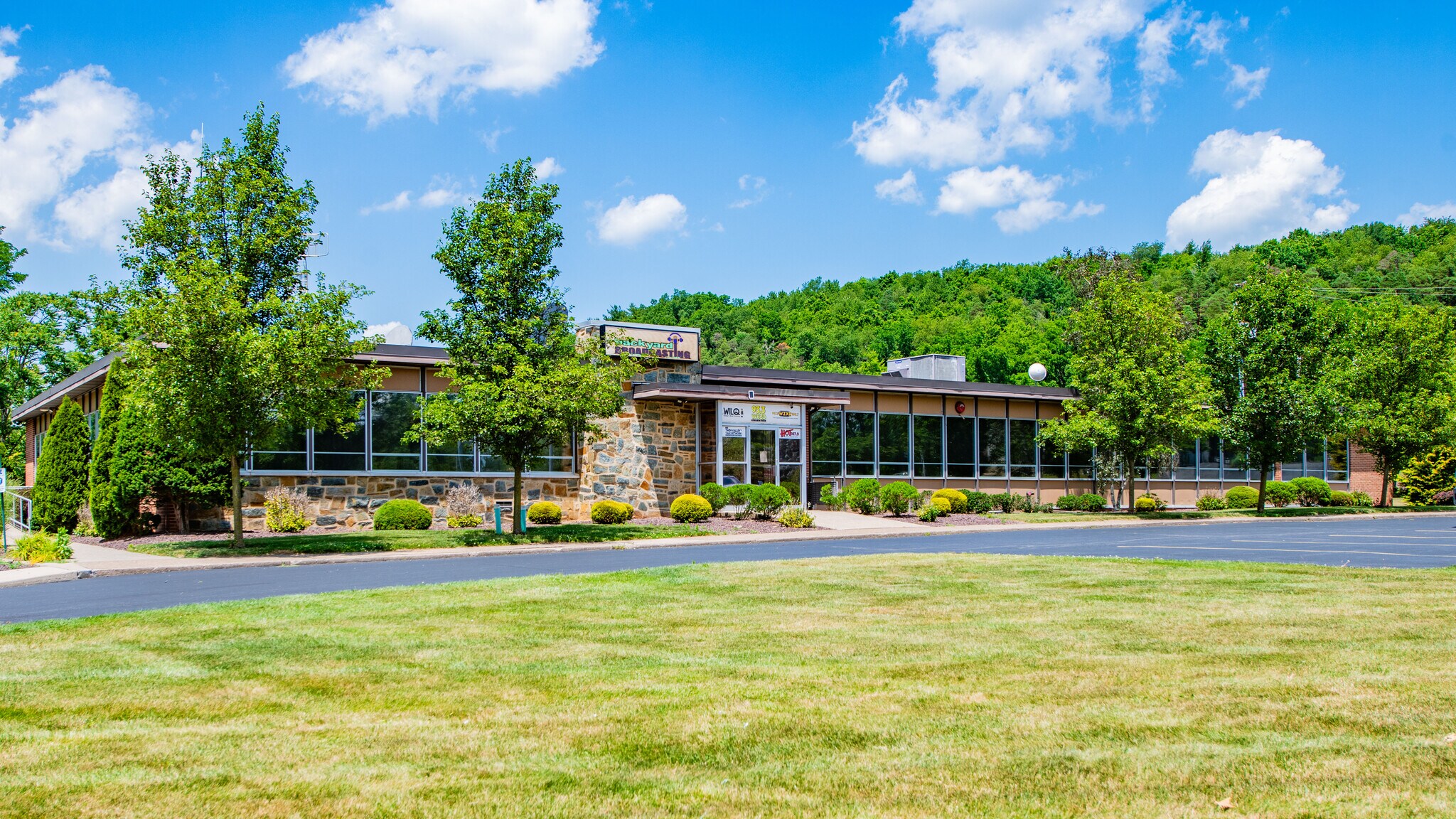 1685 Four Mile Dr, Williamsport, PA à vendre Photo de l’immeuble– Image 1 sur 41