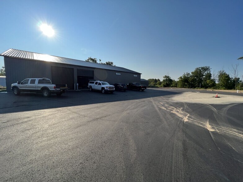 7664 Bohl Rd, Zeeland, MI à louer - Photo de l’immeuble – Image 2 sur 10