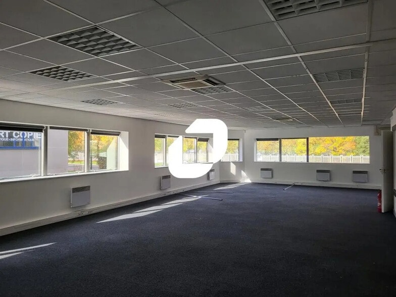 Bureau dans VILLENEUVE-D'ASCQ à louer - Photo intérieure – Image 3 sur 10