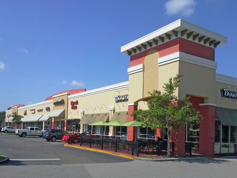 2909 James L. Redman Pky, Plant City, FL à louer - Photo principale – Image 1 sur 13