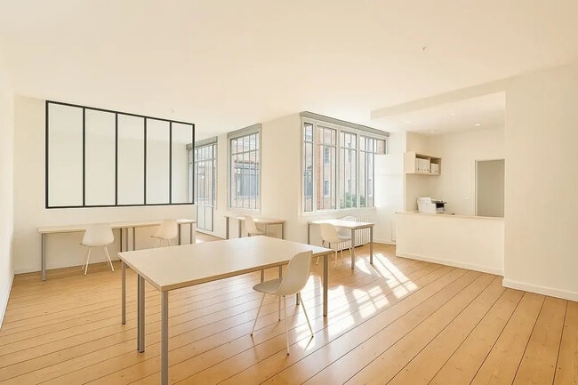 Plus de détails pour 4 Impasse De Mont-Louis, Paris - Bureau à louer