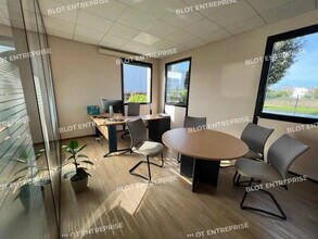 Bureau dans Carquefou à vendre Photo intérieure– Image 2 sur 6