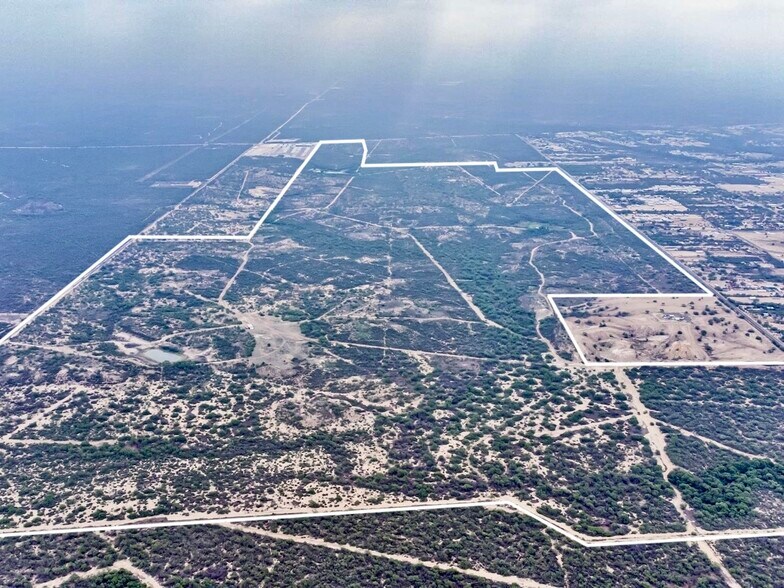 0 Rancho Penitas rd, Laredo, TX à vendre - Photo de l’immeuble – Image 2 sur 5