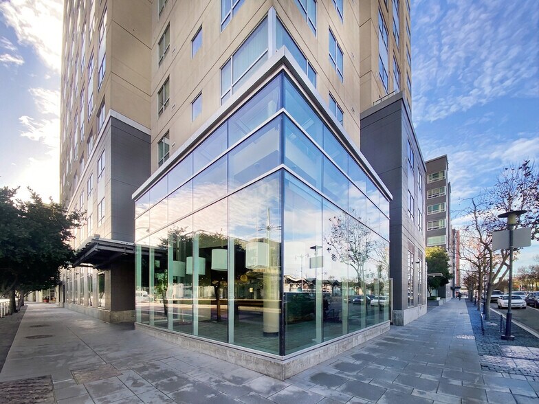 301 King St, San Francisco, CA à louer - Photo de l’immeuble – Image 2 sur 6