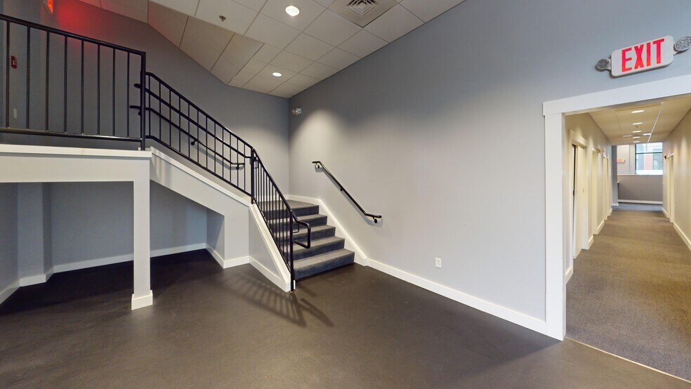 12 Portwalk Pl, Portsmouth, NH à louer - Photo de l’immeuble – Image 3 sur 4