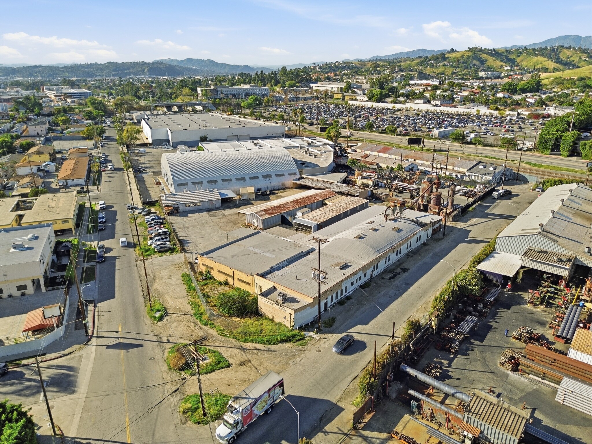 1705 N Indiana St, Los Angeles, CA à louer Photo principale– Image 1 sur 18