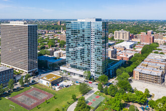 811 W Agatite Ave, Chicago, IL - VUE AÉRIENNE  vue de carte