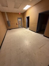 869-879 Lynnhaven Pky, Virginia Beach, VA à louer Photo intérieure– Image 2 sur 5