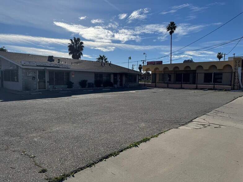 1655-1657 W Base Line St, San Bernardino, CA à louer - Photo de l’immeuble – Image 3 sur 11