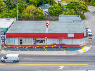 Plus de détails pour 14025 W Dixie Hwy, Miami, FL - Bureau/Médical à louer